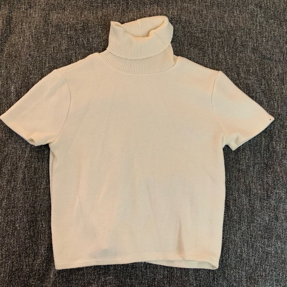 Zara short sleeve cropped turtleneck